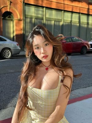 144+ ảnh gái xinh khoe vú hàng to khiến chàng thèm chảy nước miếng