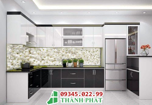 mẫu kính bếp đẹp