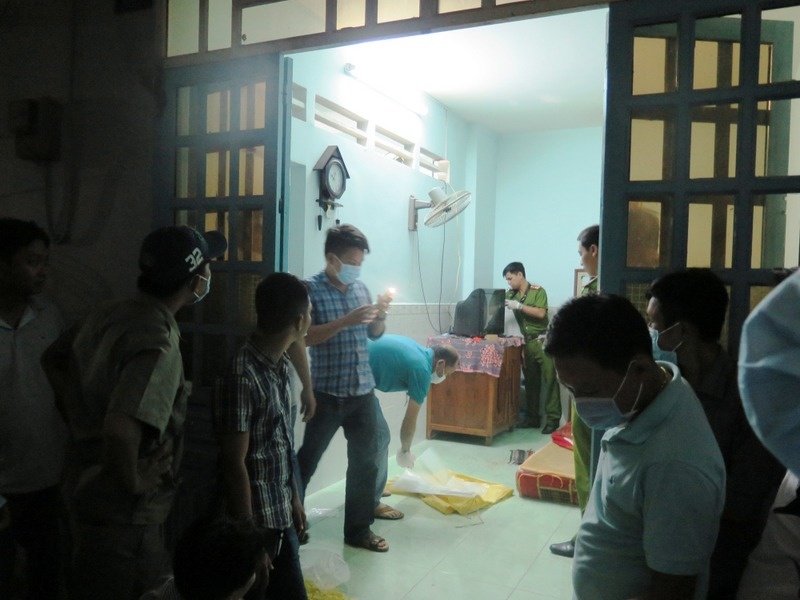 Ôm xác người yêu ngủ 20 giờ rồi mang đi vứt ở vườn chuối