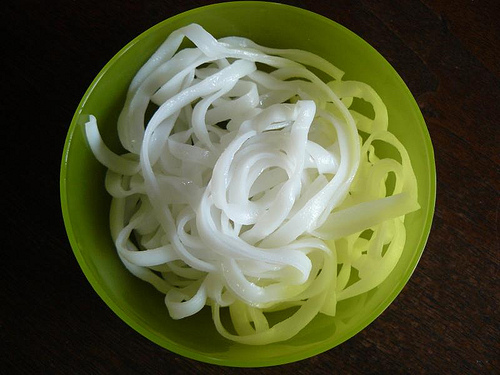 Vietnamese Noodles 101: Banh Pho Flat Rice Noodles