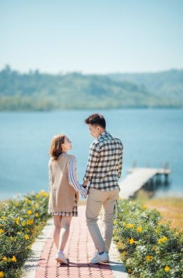 10+ Concept chụp ảnh couple, Giá chụp hình cặp đôi?