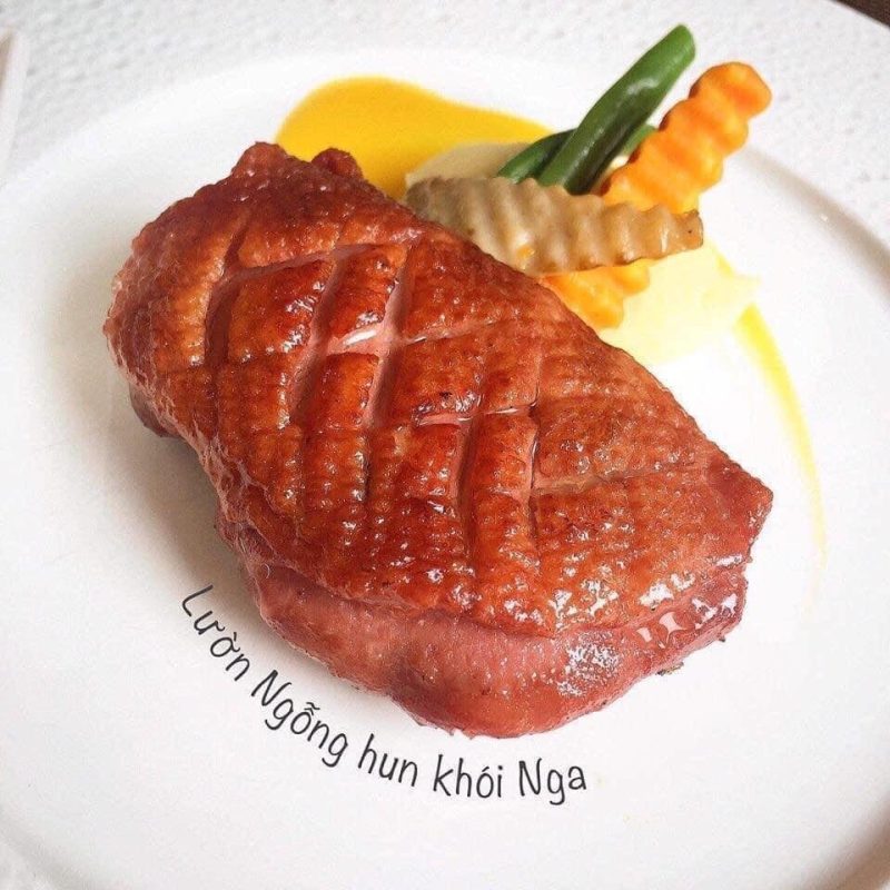 Lườn Ngỗng Hun Khói 4 Miếng – Đặc Sản Cao Cấp Chuẩn Vị Châu Âu